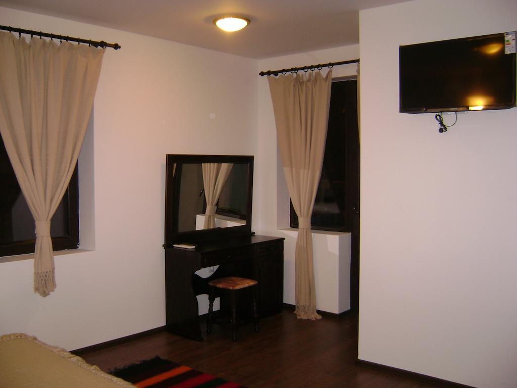 Topalovi Guest House Zlatograd Szoba fotó