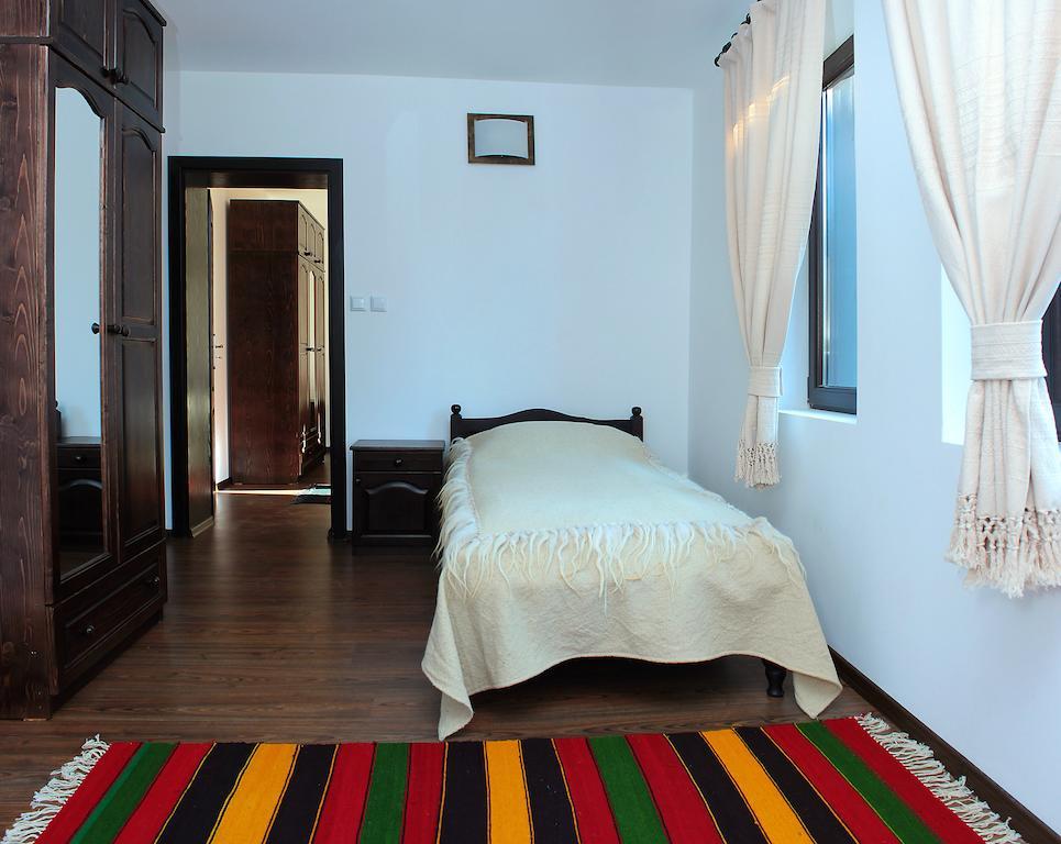 Topalovi Guest House Zlatograd Szoba fotó