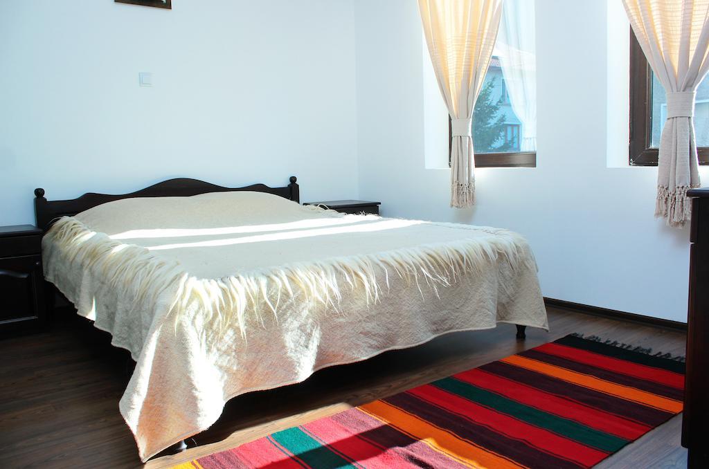 Topalovi Guest House Zlatograd Szoba fotó