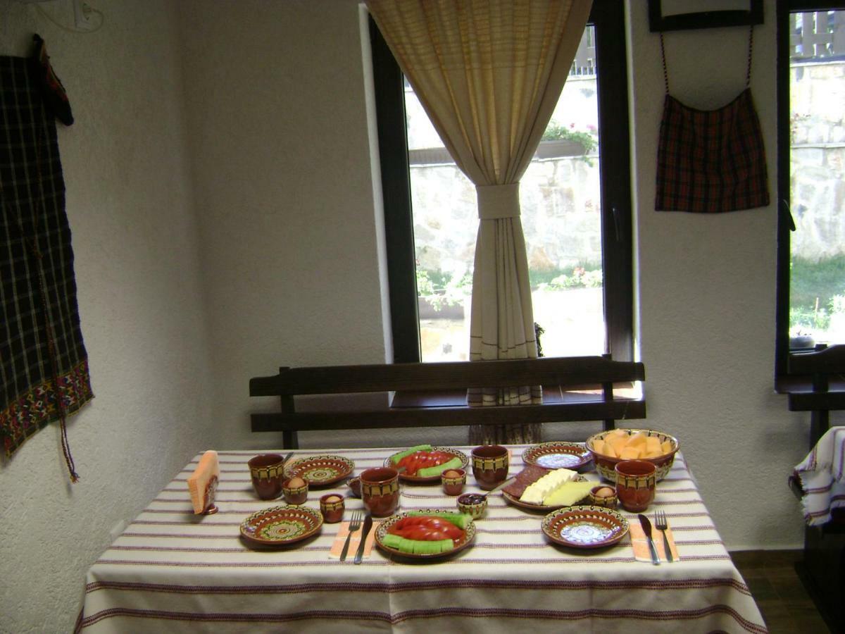 Topalovi Guest House Zlatograd Kültér fotó